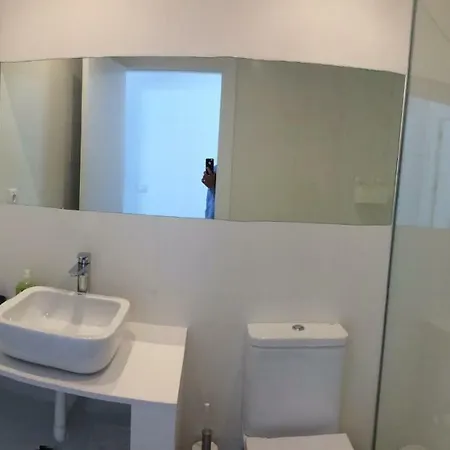 Apartamentos Loredo شقة *